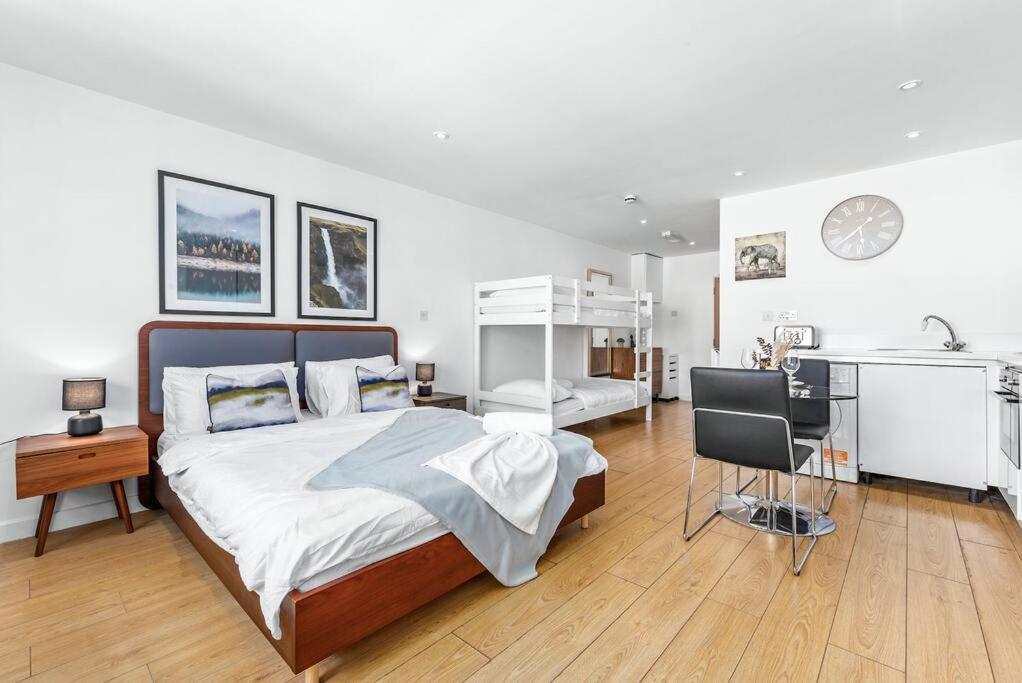 Piccadilly Haven, Flat In London Vr12 Apartment Exterior foto
